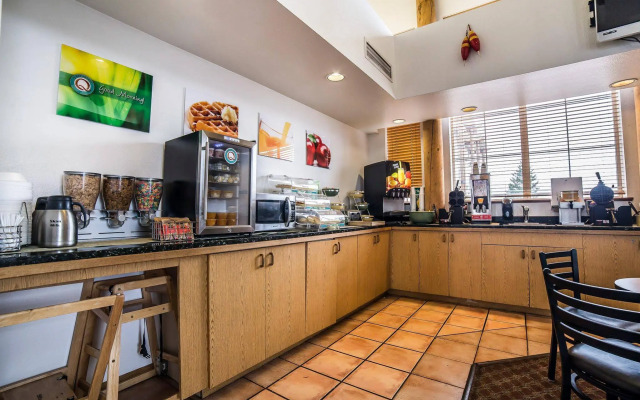 Quality Inn Belgrade - Bozeman Yellowstone Airport