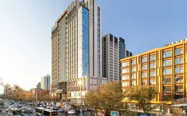 Yichao Service Apartment (Beijing Sanlitun Workers' Stadium)