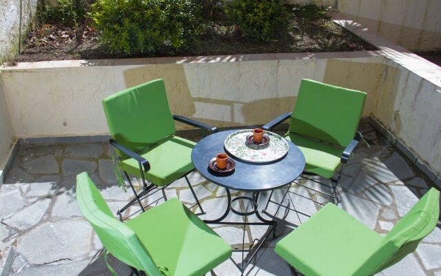 Siviri Deluxe Apartment