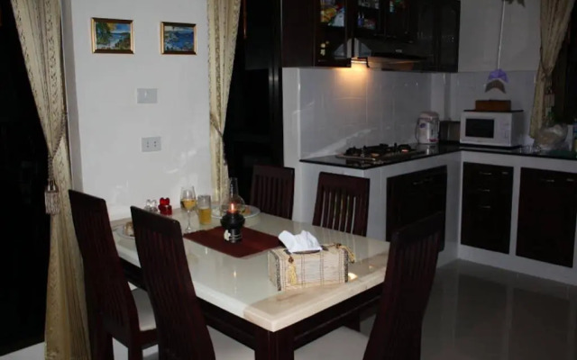 Villa Moore