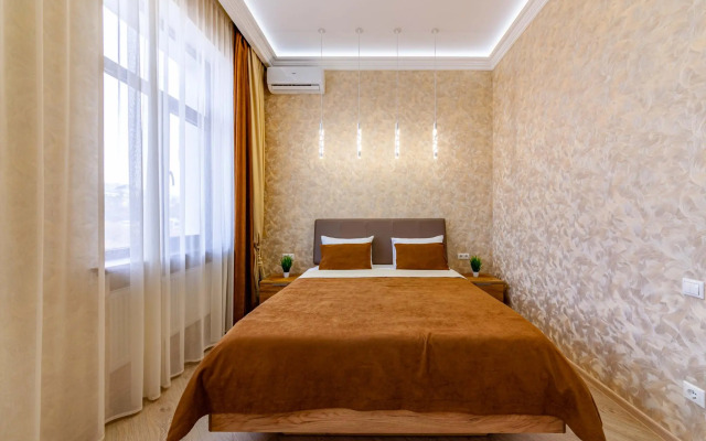 Апартаменты на улице Чкалова 75 (52/3)