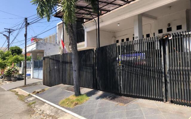 OYO 3966 Jemur Residence Syariah