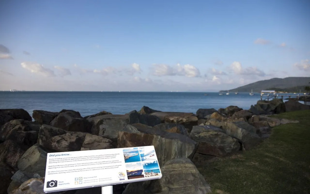 Marina Shores 2 Bedroom Apartment