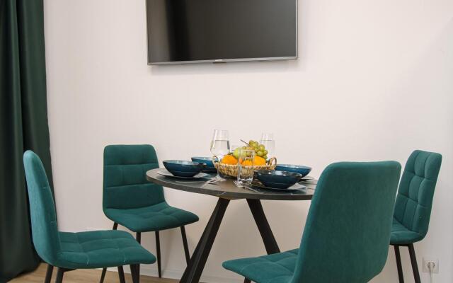 The atmosphere on 38 Leskova Street