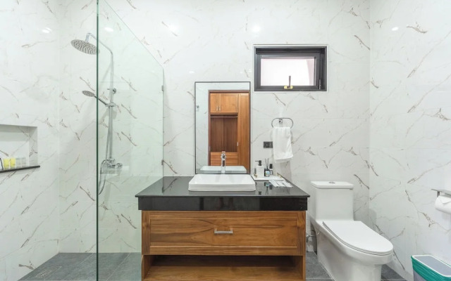 Pool Villa Near Laguna Golf Beaches V226