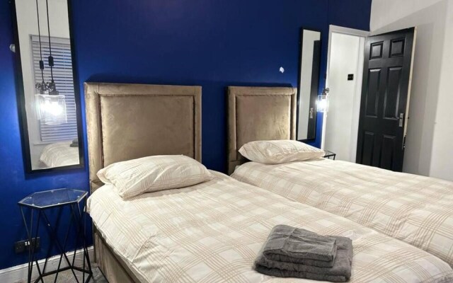 Beautiful 2-bed House in Bridgend