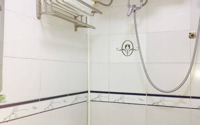 Beijing Gulou Riverside Youth Hostel