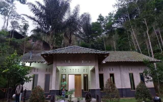 Aren Homestay