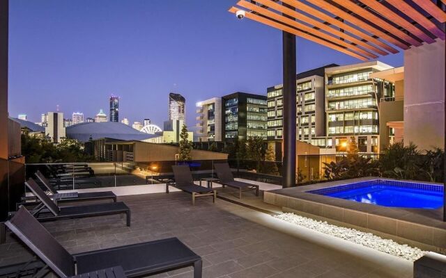 Atlas Apartments by CLLIX