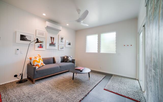 Hanalei Beach House 5 Bedroom Home by RedAwning