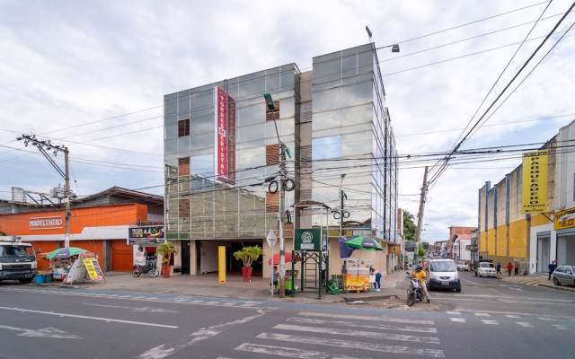 Apartahotel Torres de Cristal Cali
