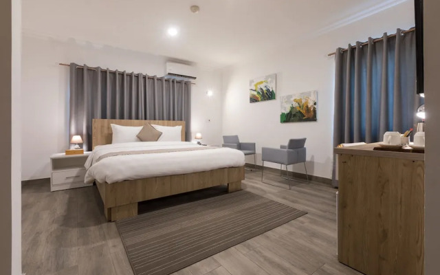 Villandro Residence