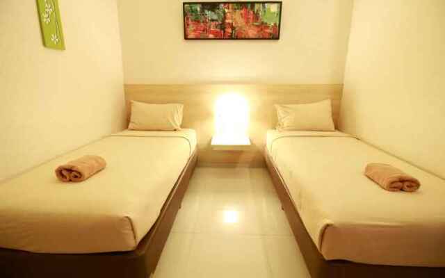 Savita Garden Inn
