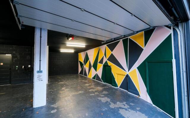 The Eden Warehouse - Gold Apartment, sleeps 5