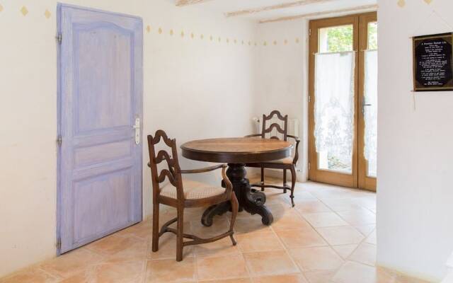 La Danse des Papillons - Campsite