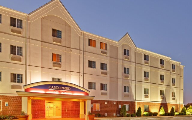 Candlewood Suites Clarksville, an IHG Hotel