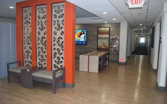 Candlewood Suites Houston I-10 East by IHG