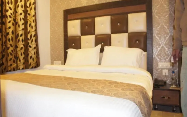 Hotel Paul Una Xpress