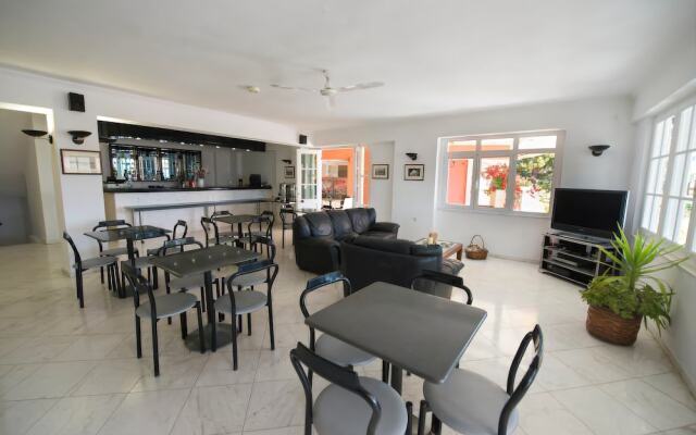 Hotel Niras