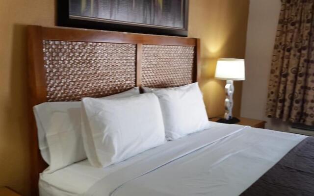 American Regency Inn
