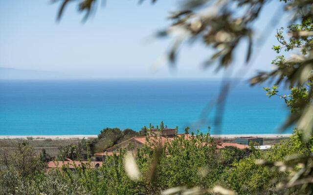 HANG LOOSE COTTAGE Hotel Resort 4 stelle Gizzeria Calabria