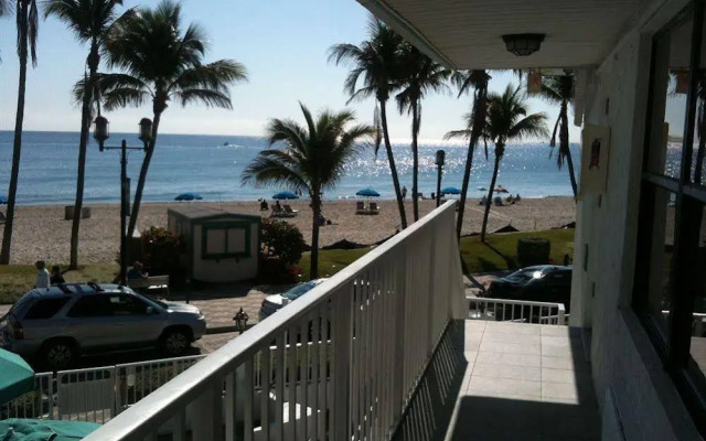 Sunrider Beach Resort