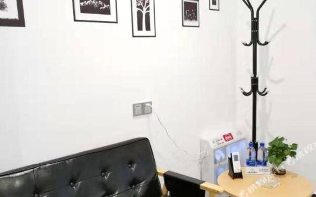 Disi Premium Hotel (Shenzhen Longdong Subway Station)
