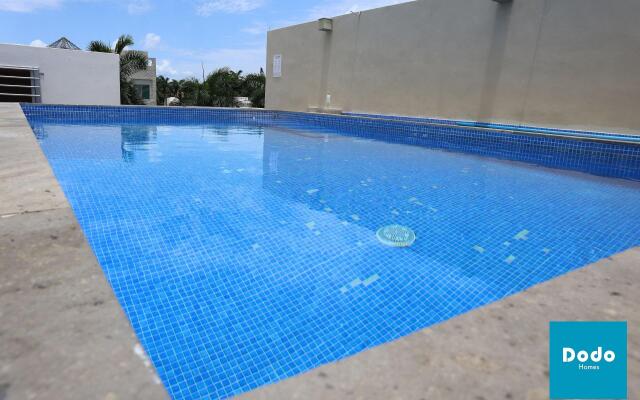 Torre con alberca a 1 cuadra de la playa