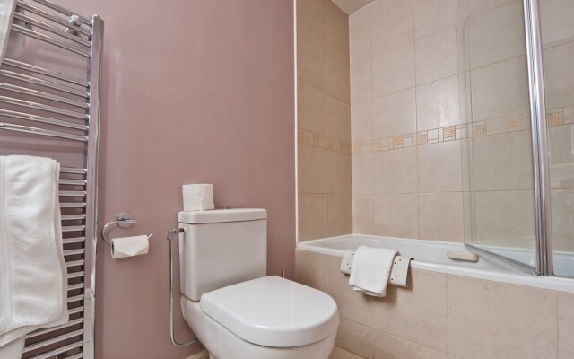 Parklands Hotel
