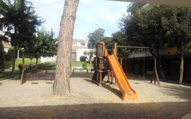 Sea And Pool Apartment 2