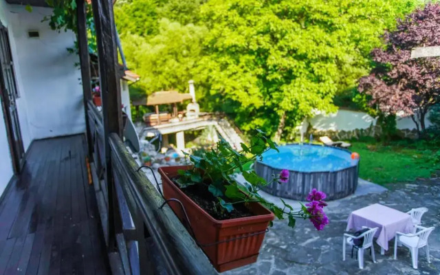 Guest House Planinska Sreshta