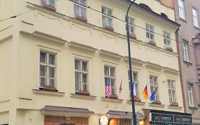 U Dvou Zlatych Klicu