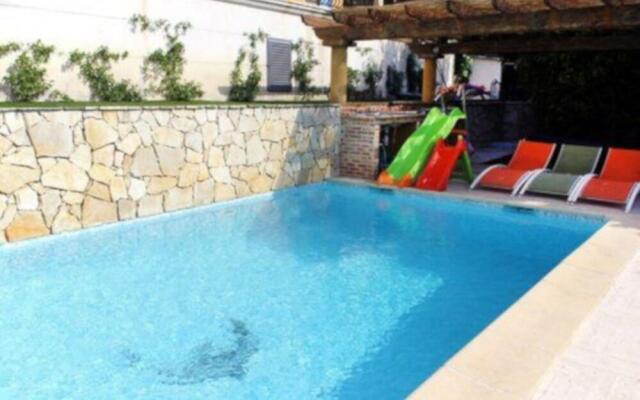 Cosy Cottage La Turbie