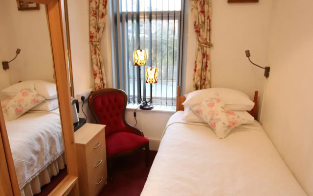 Greylands Guest House