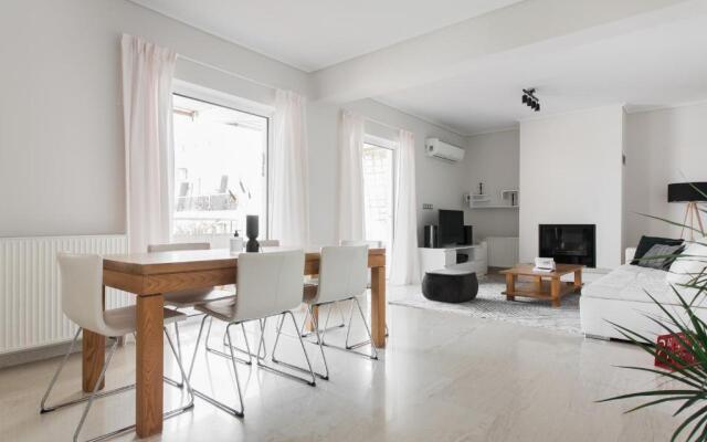 Alluring 2Br Apartment In Marousi By Upstreet