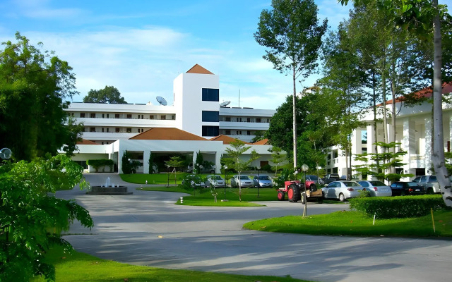 Purimas Beach Hotel & Spa