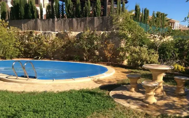 Holiday Home Carrer Londres