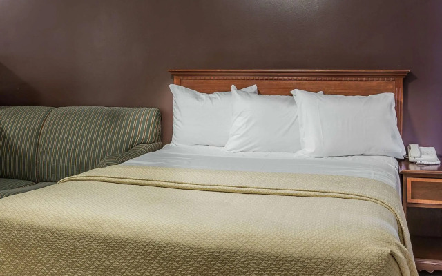 Rodeway Inn