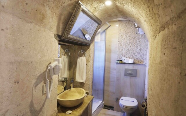 Cappadocia Fairy Chimneys Selfie Cave Hotels - Special Class