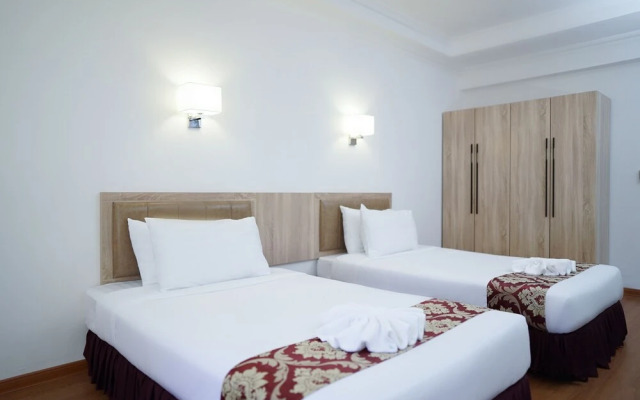 Rayong Palmaries Beach Resort