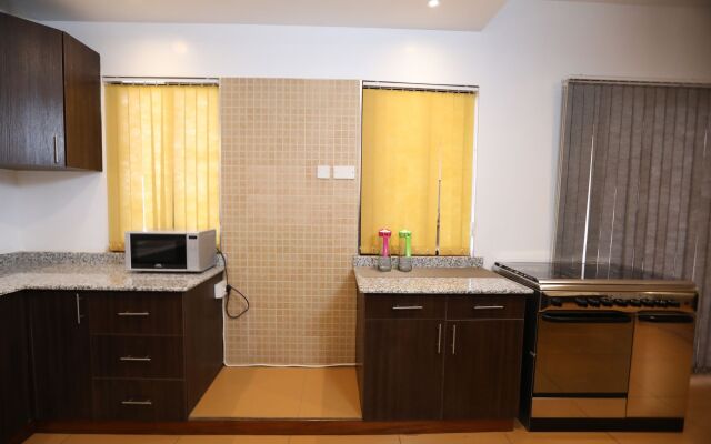 Bidwood Suite Hotel