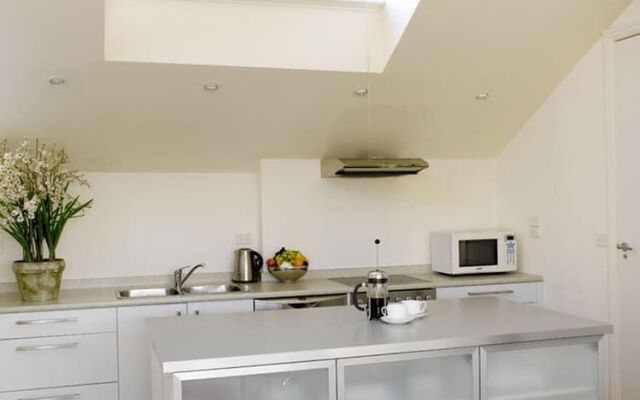 Andre's Mews Luxury Serviced Apartments