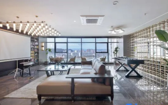 Zhangjiajie Fanbowan Hotel (Tianmen Mountain National Forest Park Dayong Ancient City Branch)
