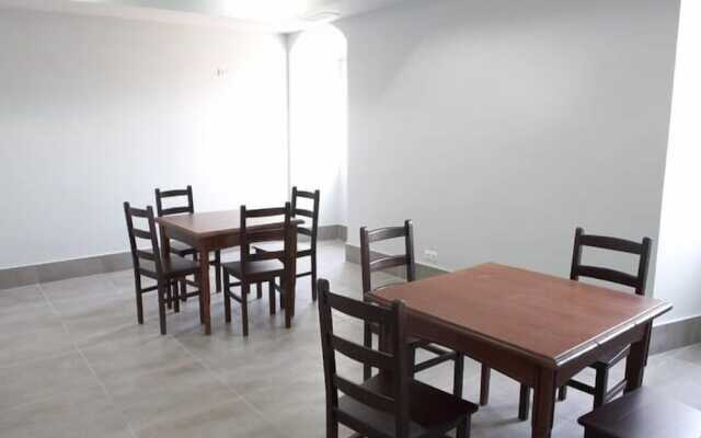 Albergue Monasterio de La Magdalena - Hostel