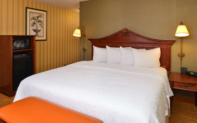 Hampton Inn & Suites Albuquerque-Coors Road