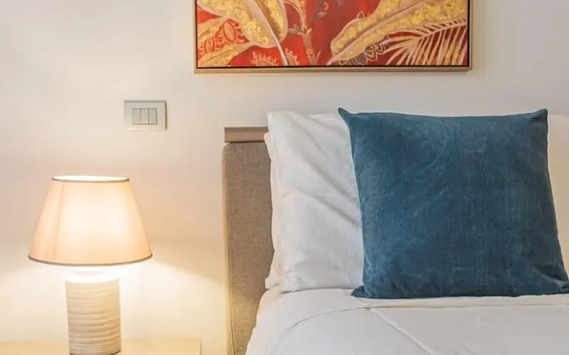 Rovelli 41 in Como With 2 Bedrooms and 3 Bathrooms