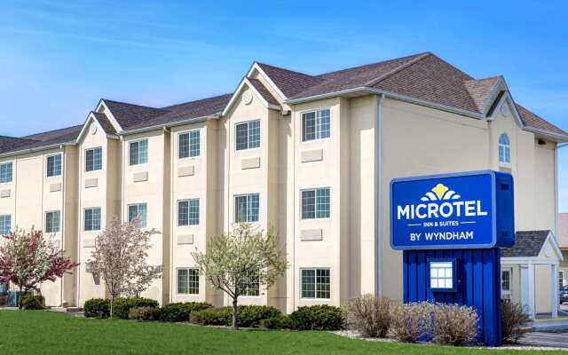 Microtel Inn & Suites by Wyndham Mankato