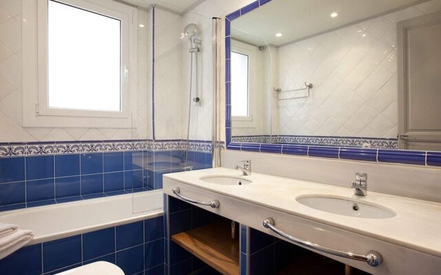 Lovely 3 Bed Apartment In Gracia