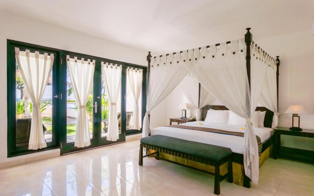 Legong Keraton Beach Hotel