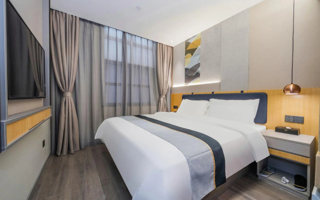 Home Inn Selected (Shanghai Lujiazui, Expo Center) – Guest Rooms – Shanghai